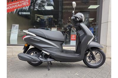 YAMAHA D'ELIGHT