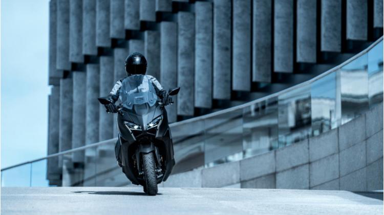 TMAX (25)